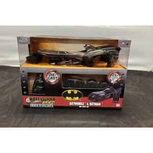 Batman 1989 Batmobile with Figure 1:24 Scale Diecast Model Kit OEX